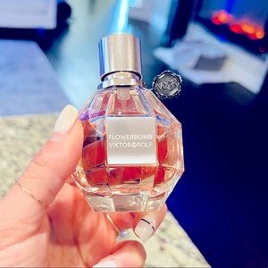 Viktor Rolf Flowerbomb